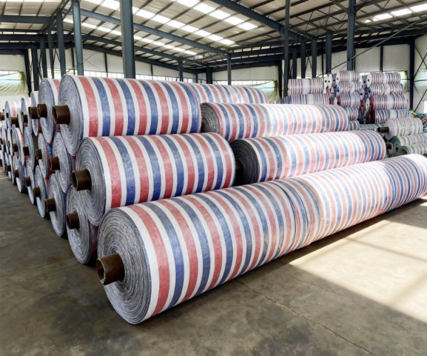 上海PE与PP彩条布使用寿命对比：真的相差3-5年？实测数据大揭秘